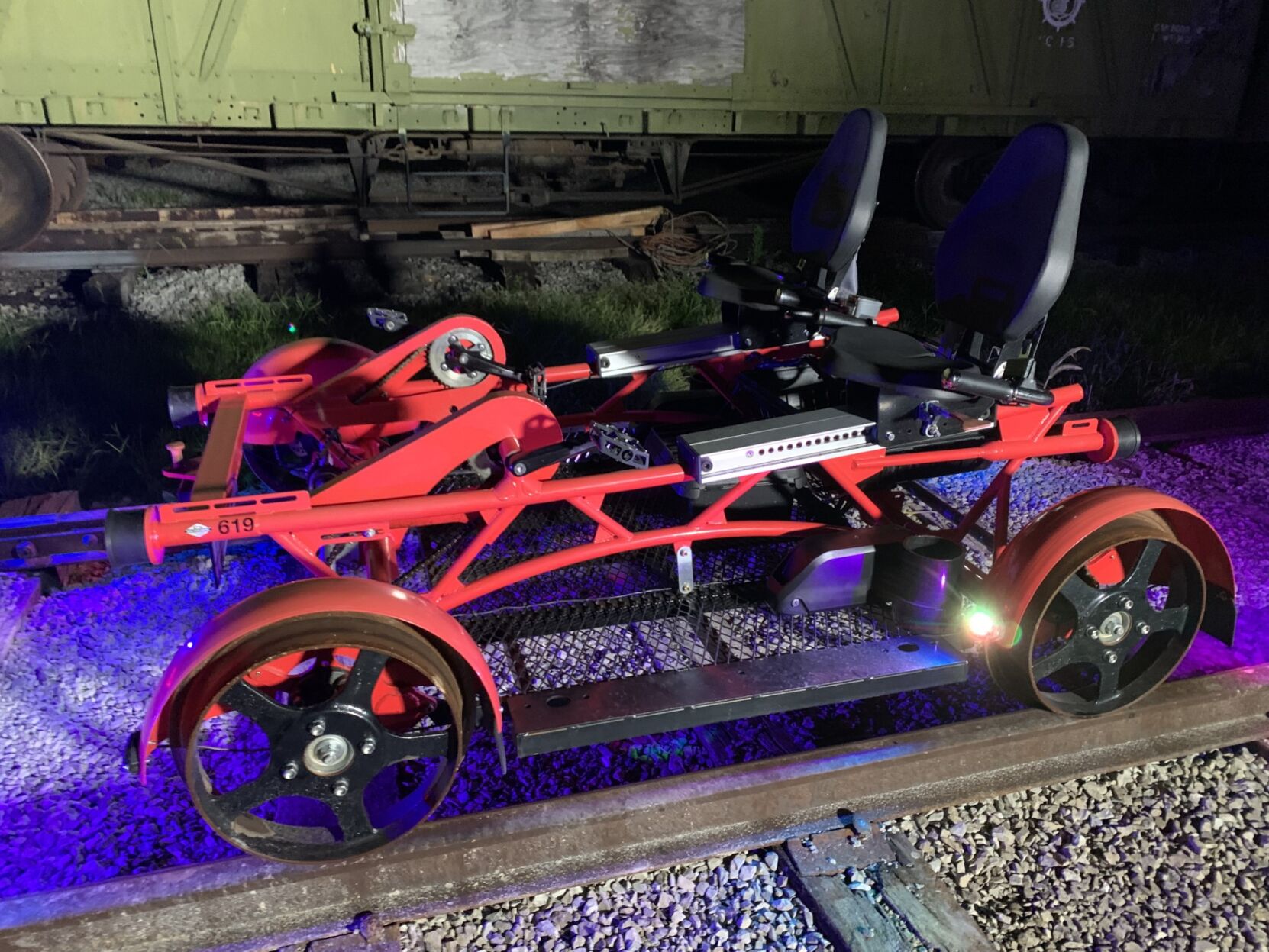 Rail Explorers brings their unique pedaling adventure to the Bluegrass Scenic Railroad